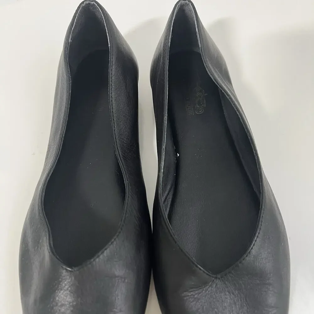 Coach And Four Women's Black Leather Ballet Flats Shoes Size 7.5 Made Italy